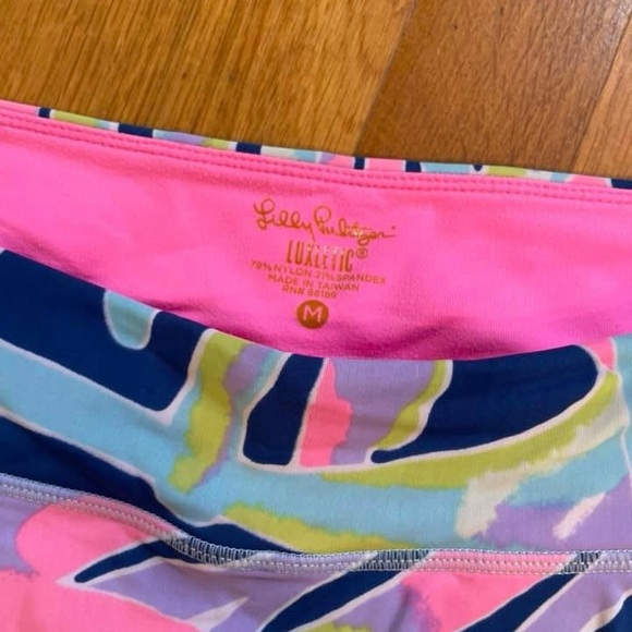 Lilly Pulitzer Luxletic skirt size medium SO CUTE!! - Picture 2 of 2